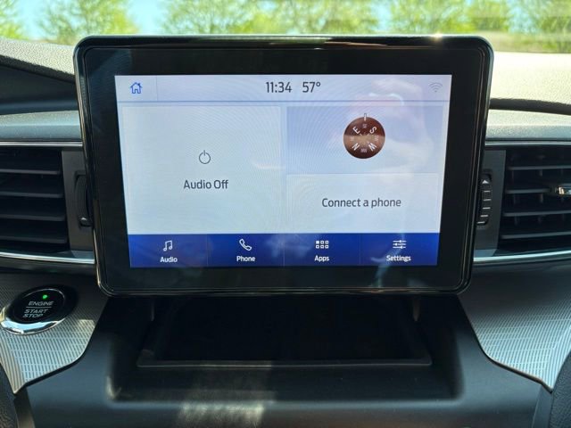 Used 2020 Ford Explorer XLT w/ Equipment Group 202A AWD/4WD image 16