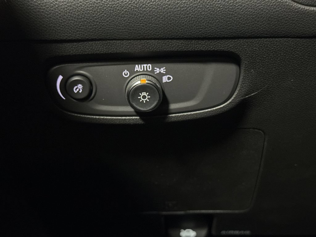 New 2026 Buick Encore GX Preferred FWD image 18