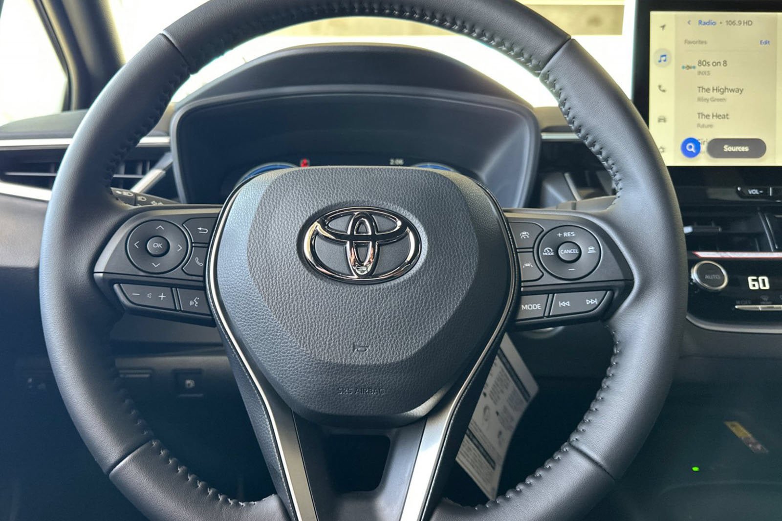 New 2027 Toyota Corolla SE FWD image 25
