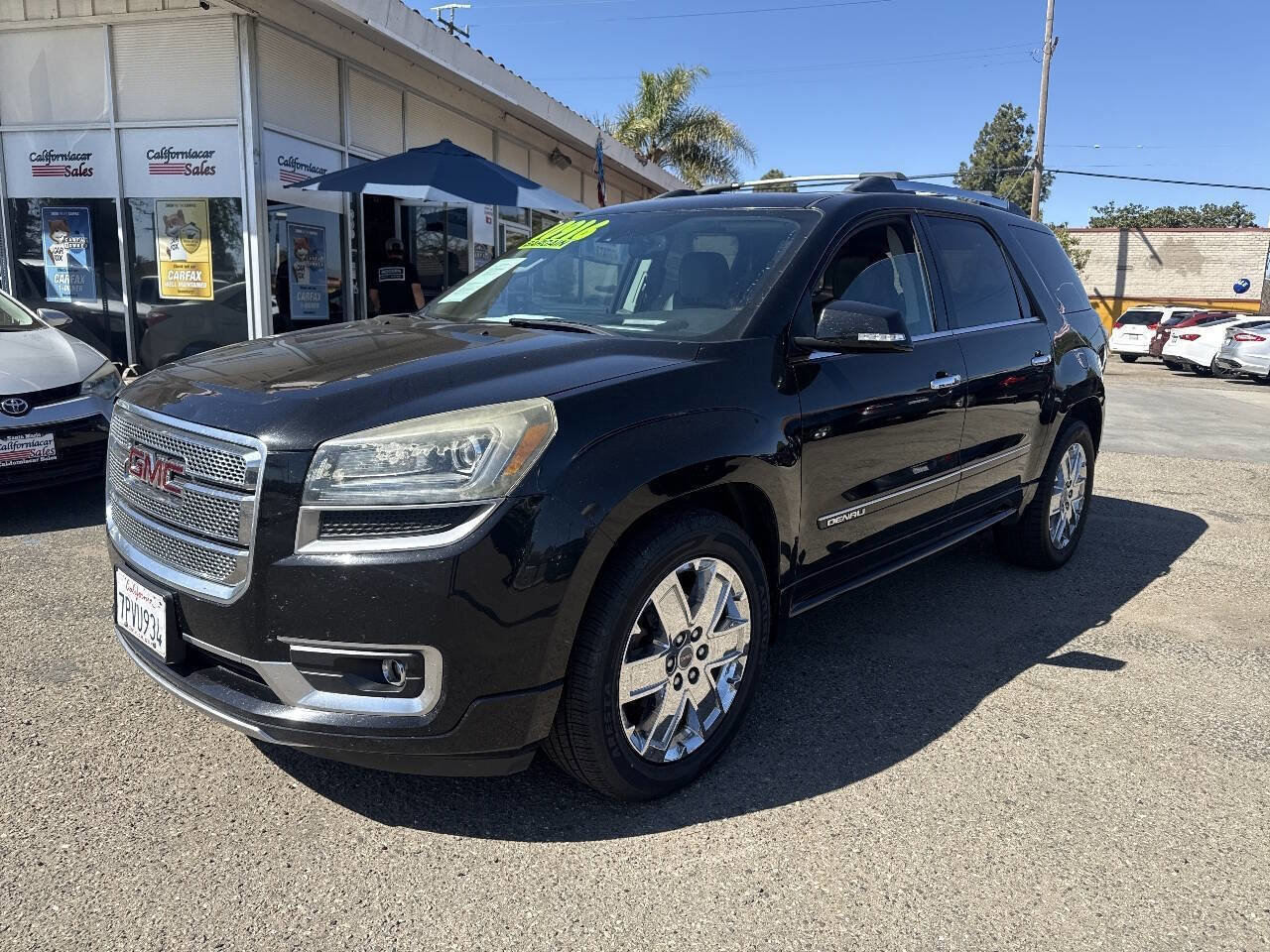 Used 2016 GMC Acadia Denali image 1