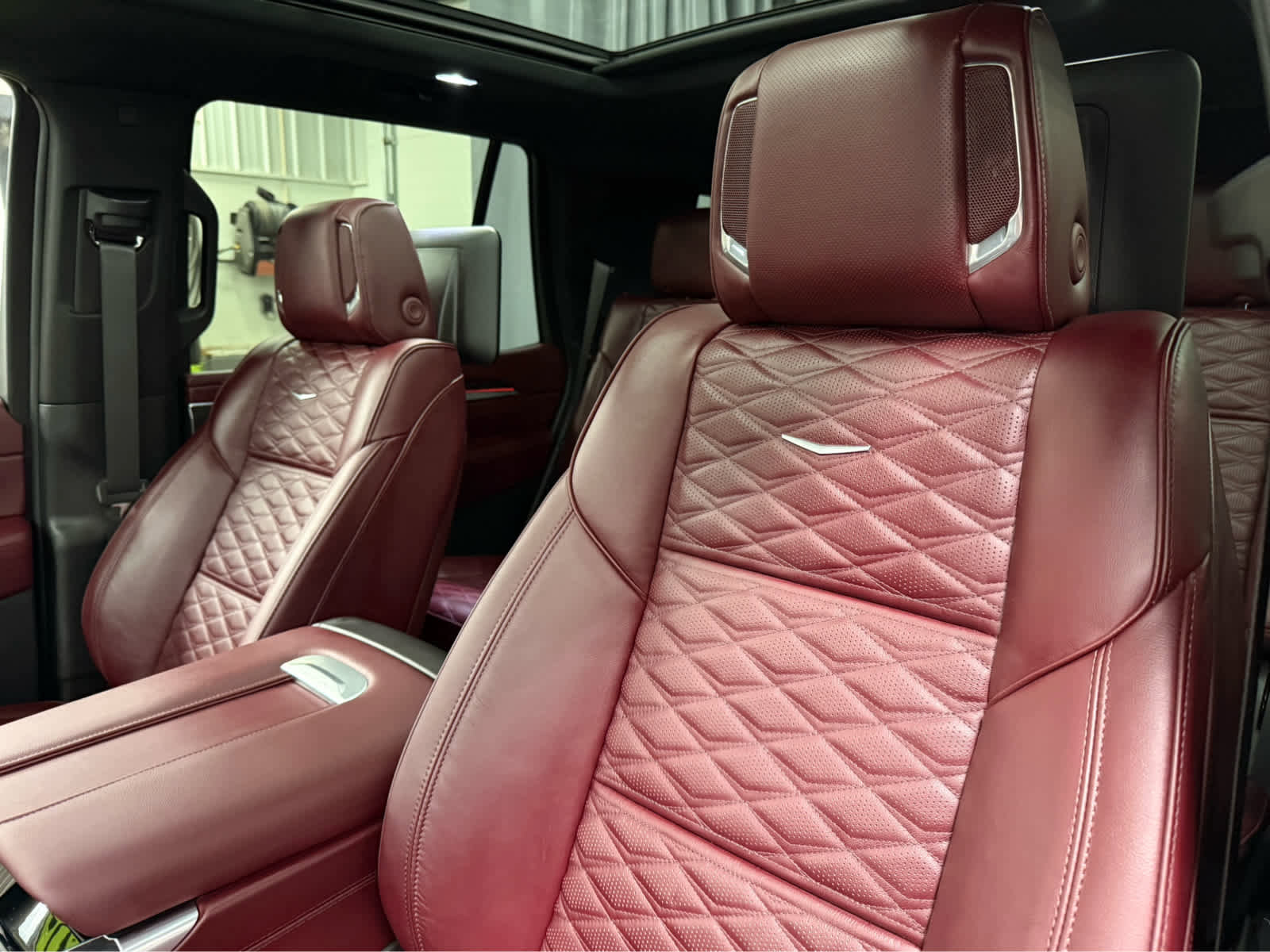 Used 2026 Cadillac Escalade Luxury w/ LPO, Floor Liner Package image 11