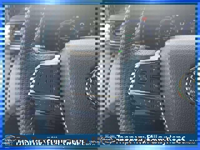 Used 2025 Toyota Sienna XSE w/ XSE Plus Package image 23