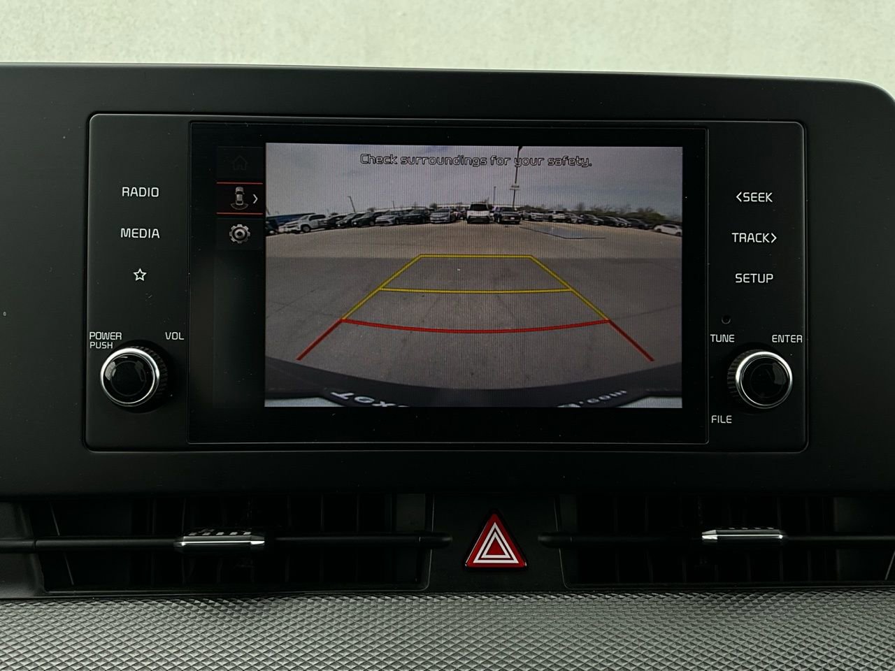 Used 2025 Kia Sportage LX image 29