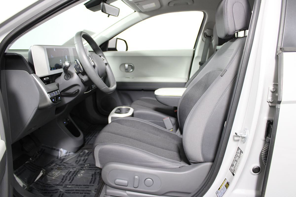 Used 2024 Hyundai Ioniq 5 SE image 21