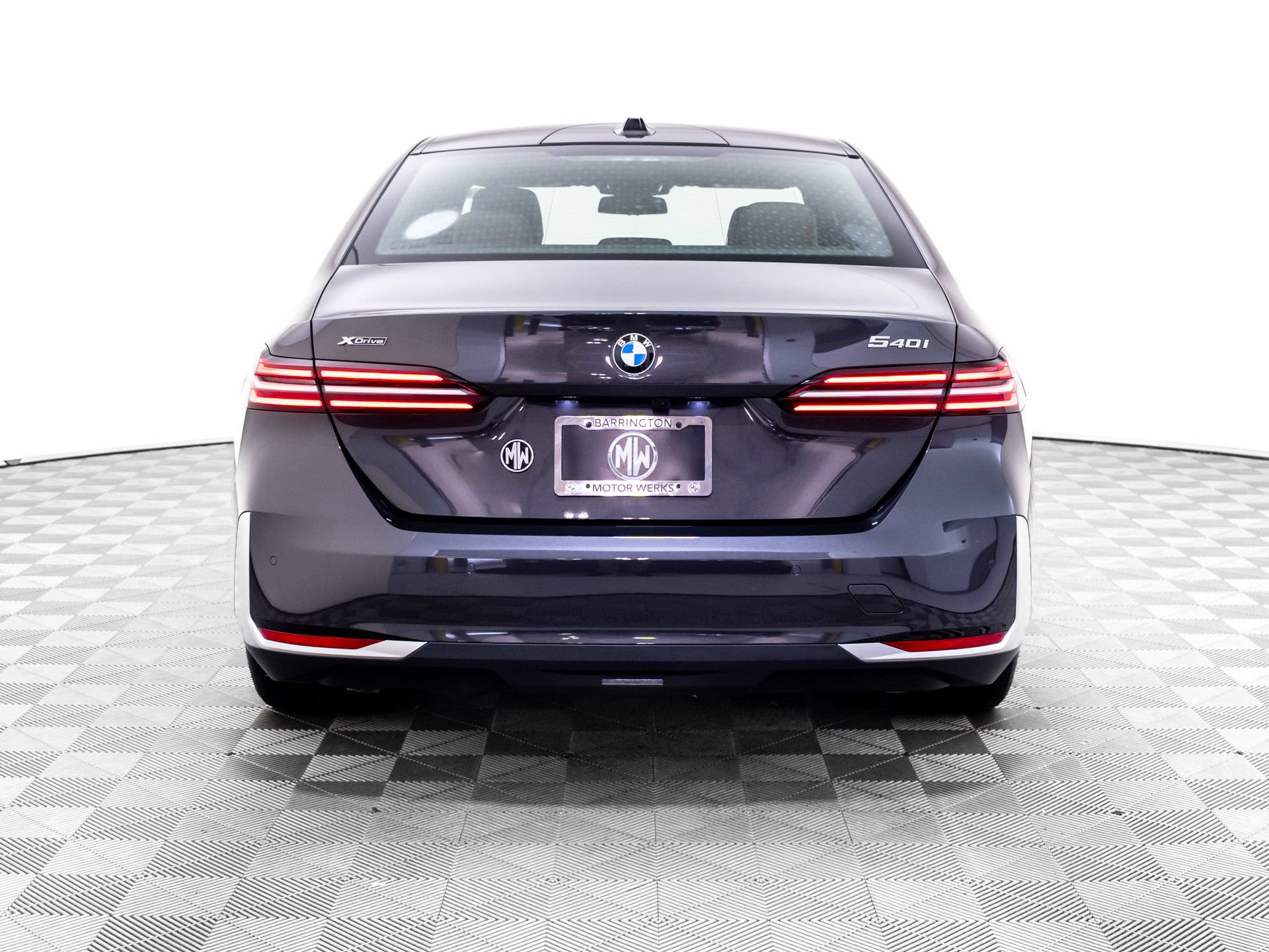 Certified 2026 BMW 540i xDrive AWD/4WD image 4
