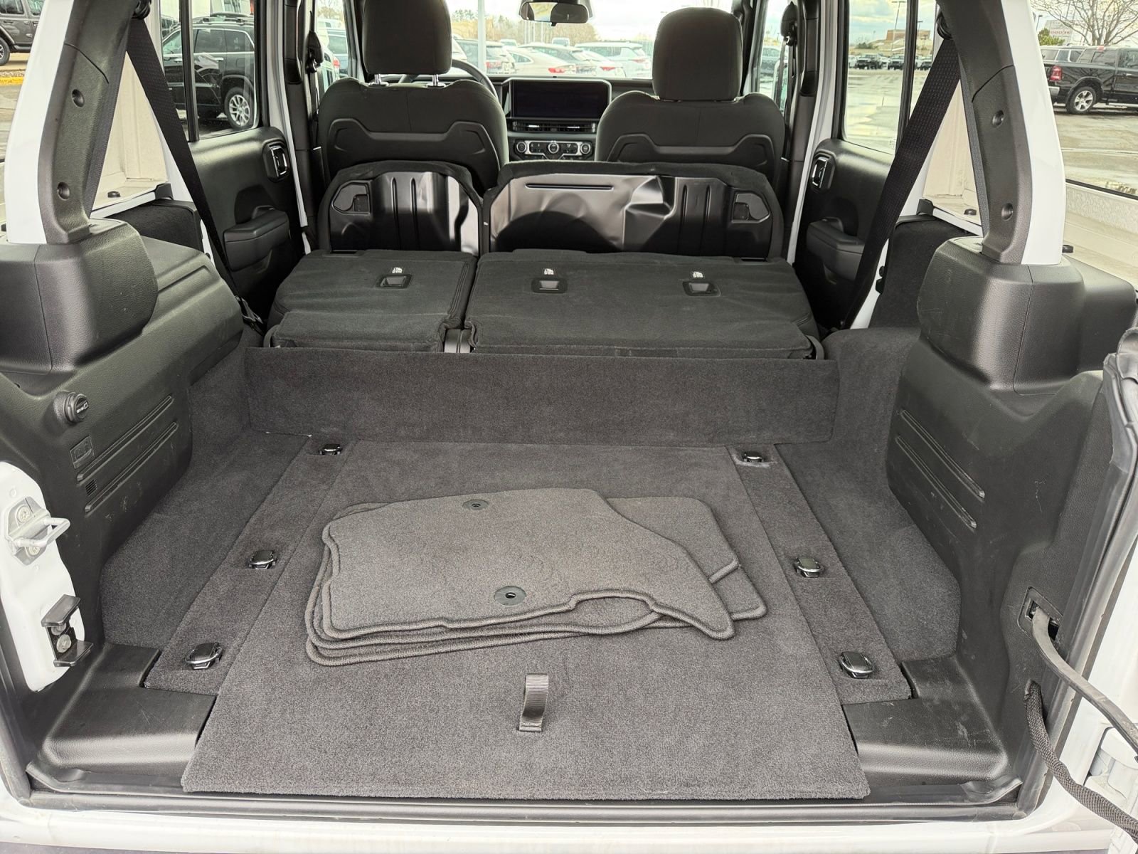 Used 2025 Jeep Wrangler Unlimited Rubicon 4xe w/ Safety Group image 22