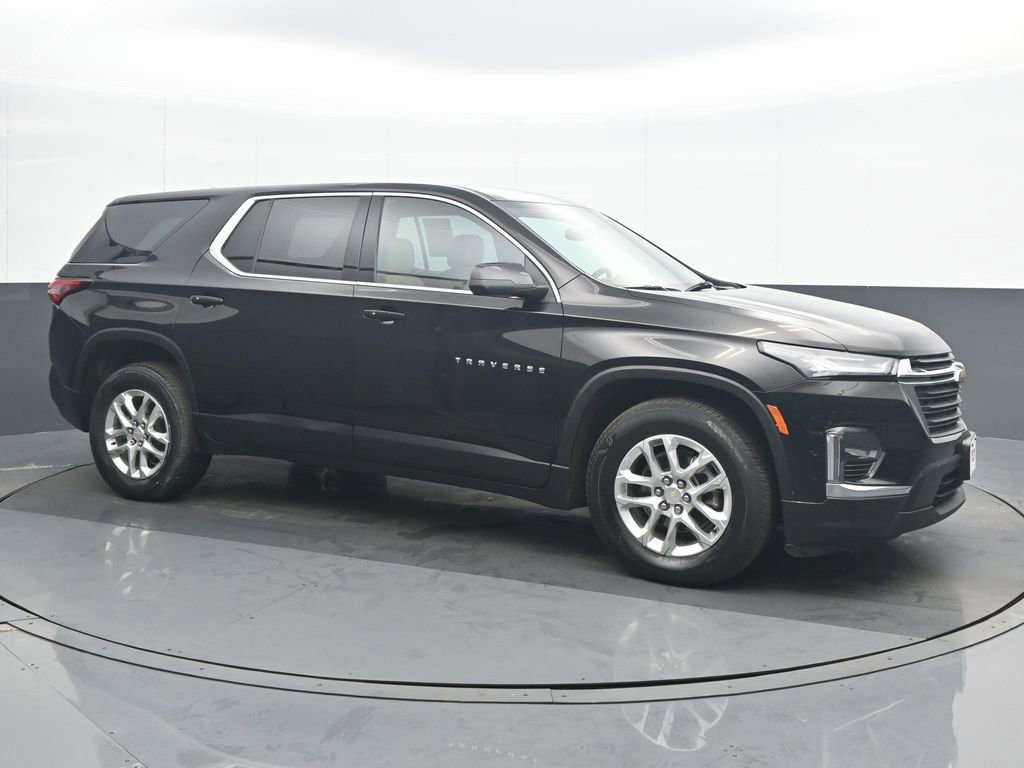 Used 2023 Chevrolet Traverse LS w/ LPO, Floor Liner Package image 8