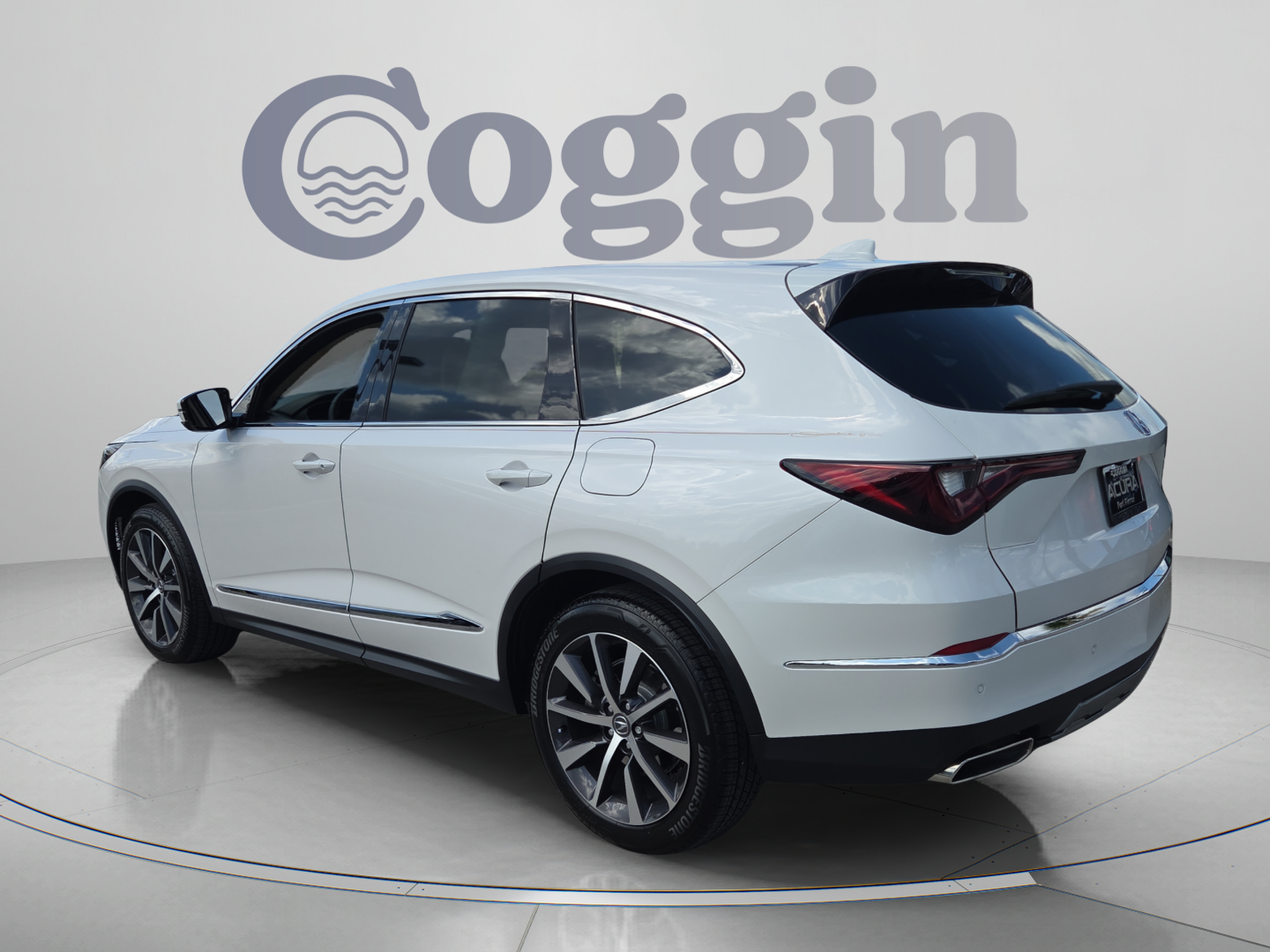 Certified 2026 Acura MDX FWD w/ Technology Package image 3