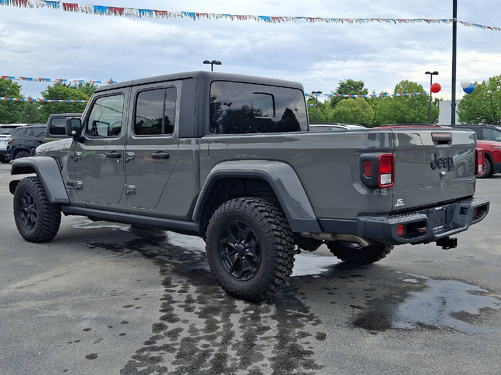 Certified 2022 Jeep Gladiator Overland AWD/4WD image 4