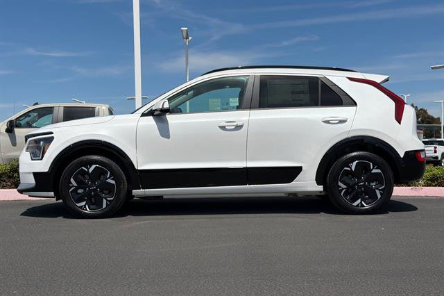 New 2026 Kia Niro Wind FWD image 7
