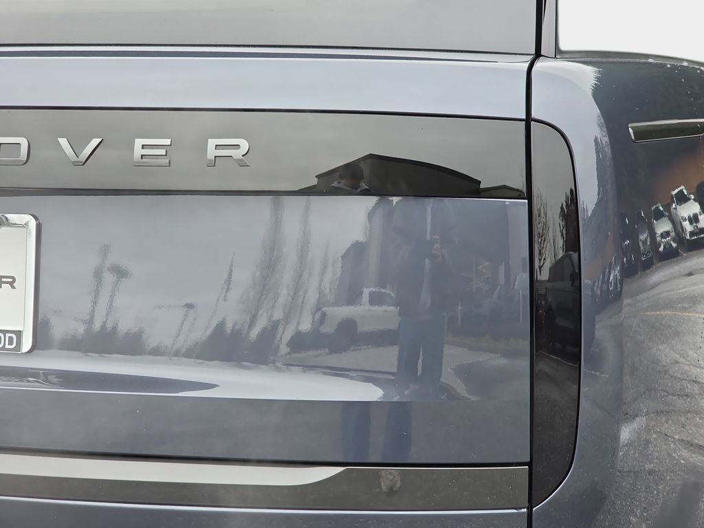 New 2026 Land Rover Range Rover SE image 36
