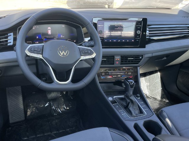 New 2026 Volkswagen Jetta SE FWD image 6