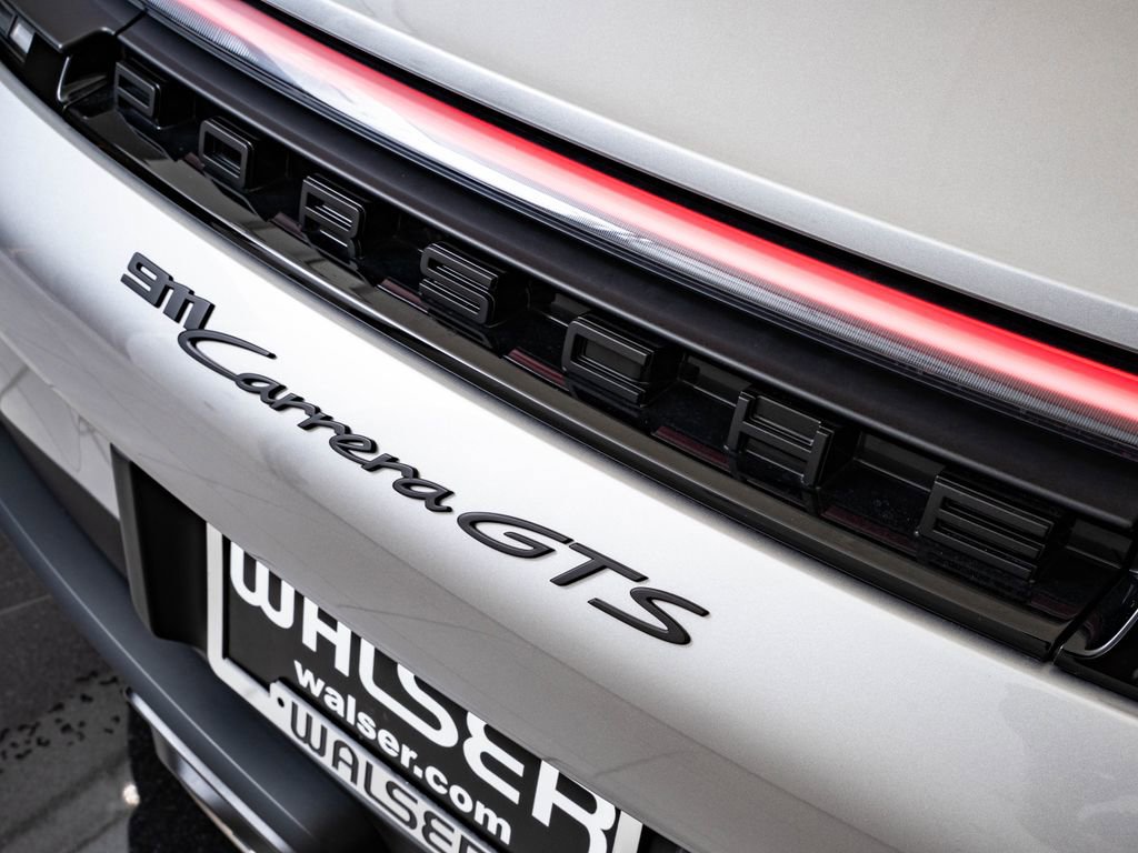 Certified 2025 Porsche 911 Carrera GTS RWD image 18