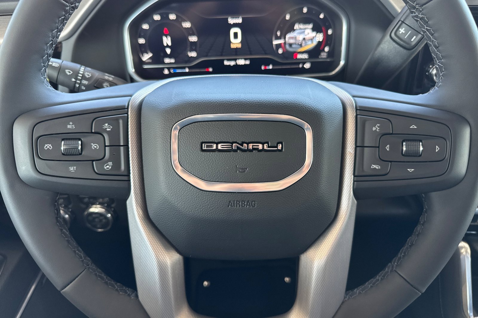 New 2025 GMC Sierra 2500 Denali w/ Denali Reserve Package image 24