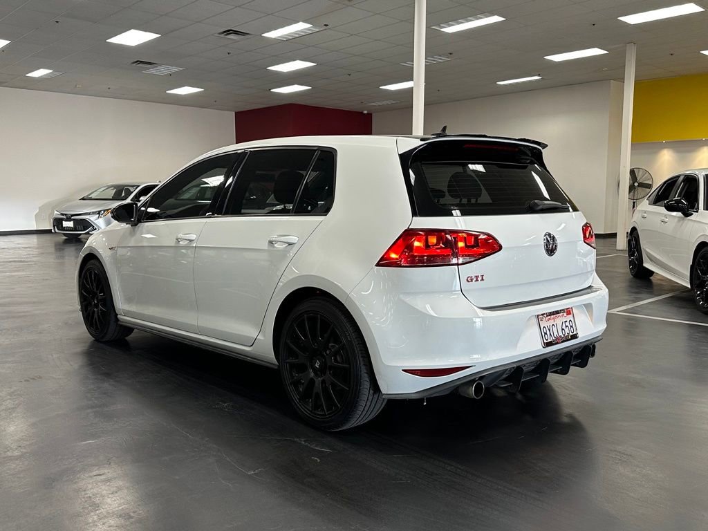 Used 2017 Volkswagen GTI S image 5