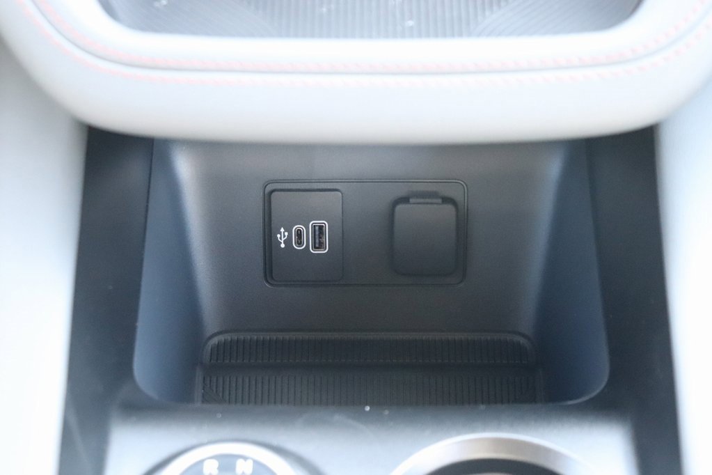 New 2026 Ford Explorer Active image 25