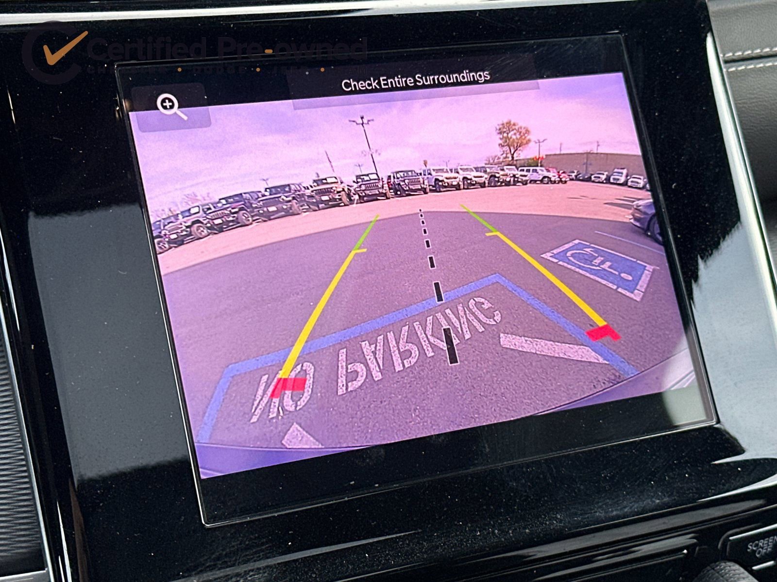 Certified 2025 Jeep Grand Cherokee Laredo X image 20