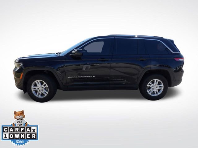 Used 2023 Jeep Grand Cherokee Laredo image 13