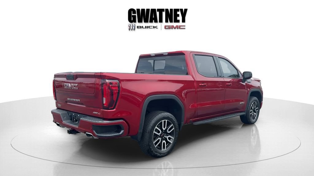 Used 2022 GMC Sierra 1500 AT4 w/ AT4 Premium Package AWD/4WD image 3