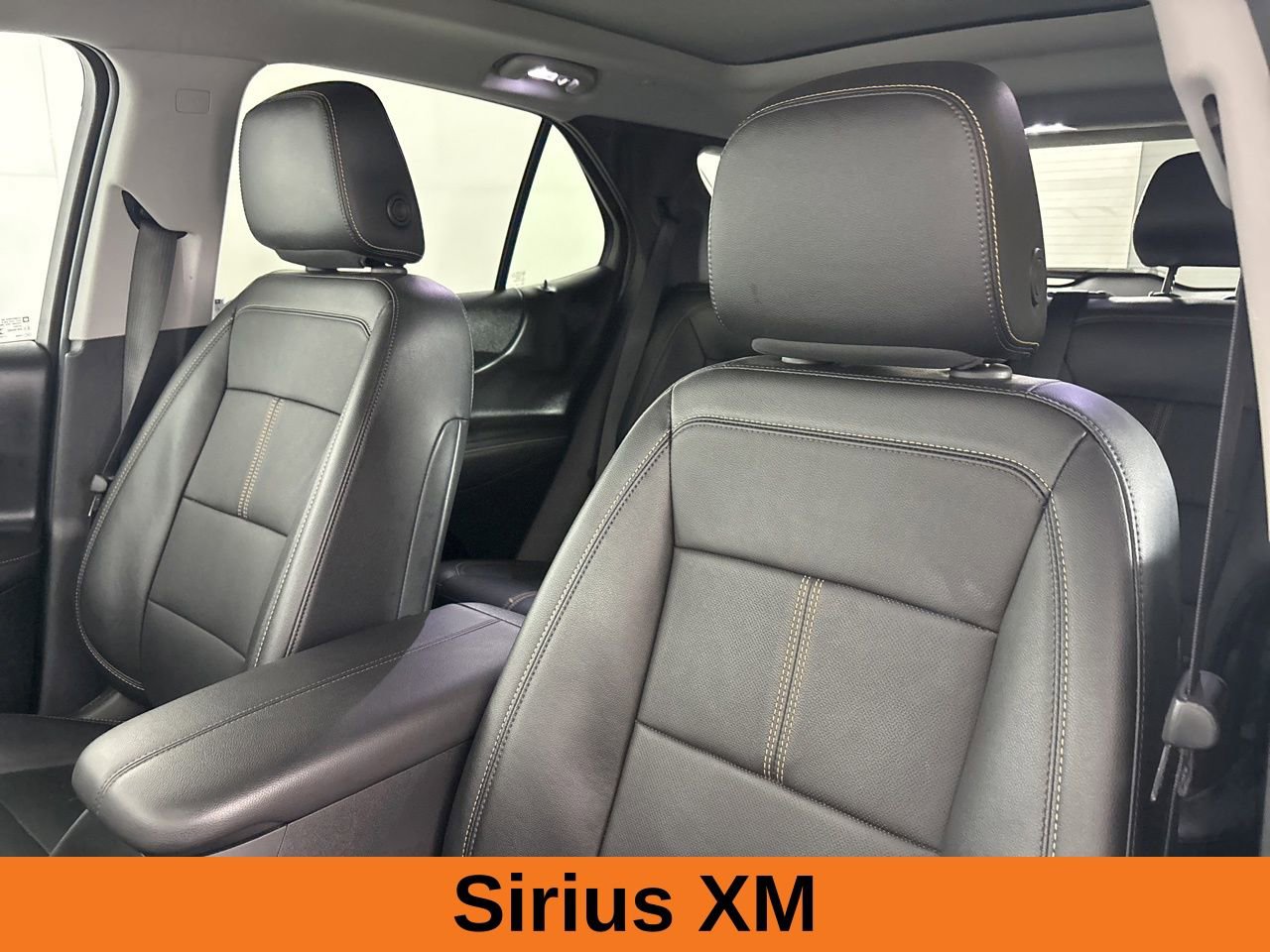 Used 2023 Chevrolet Equinox Premier image 11