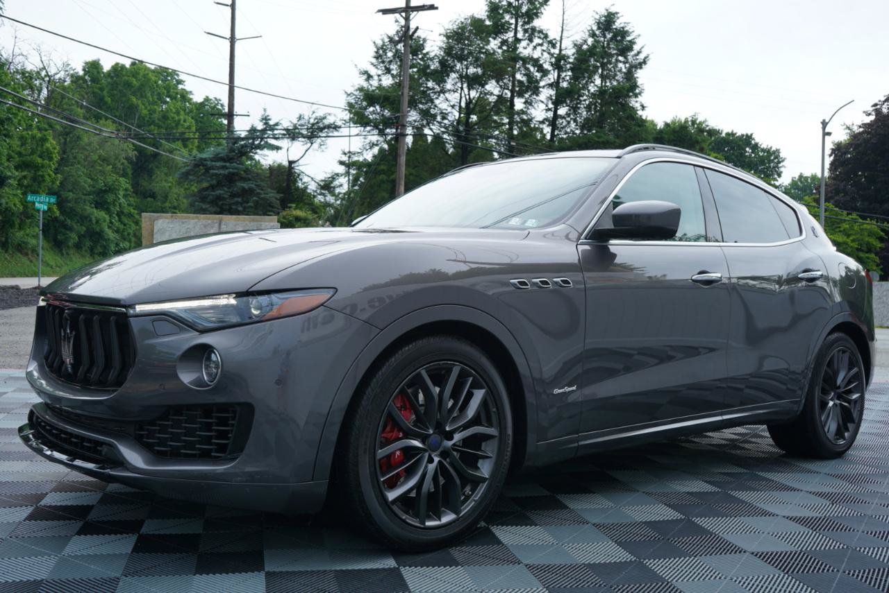 Used 2018 Maserati Levante S GranSport AWD/4WD image 13