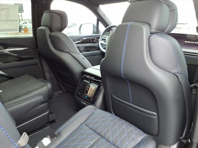 New 2026 Cadillac Escalade IQL Luxury AWD/4WD image 21