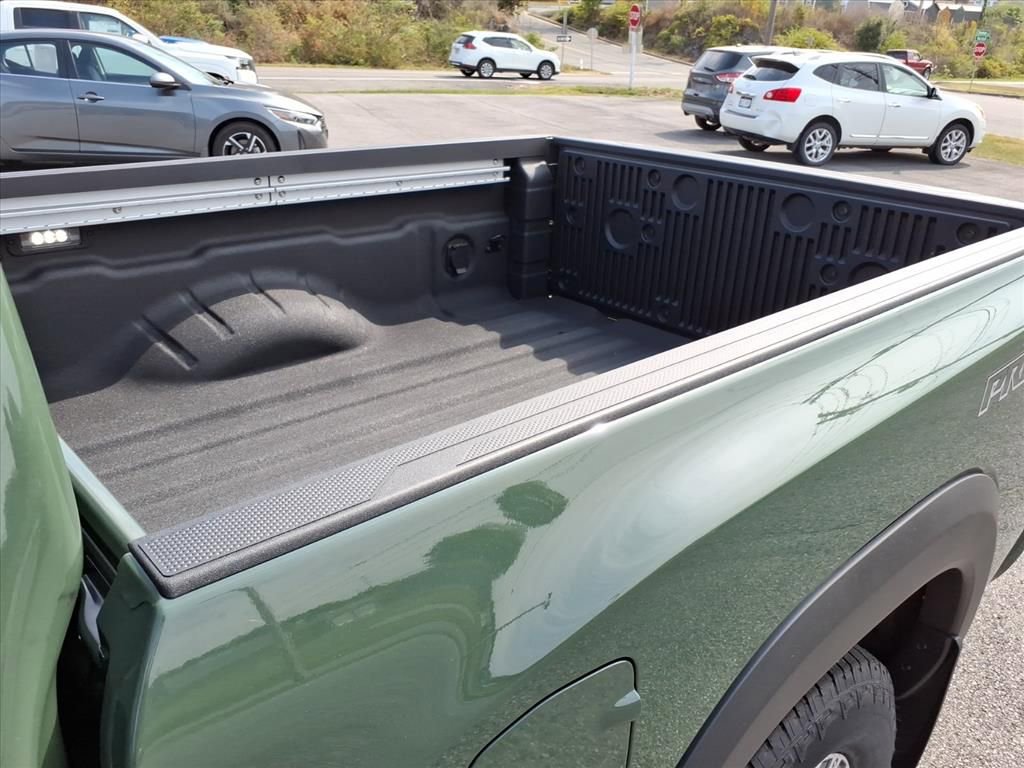 New 2026 Nissan Frontier PRO-4X w/ Pro Premium Package image 13