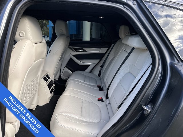 Used 2023 Jaguar F-PACE R-Dynamic S AWD/4WD image 27