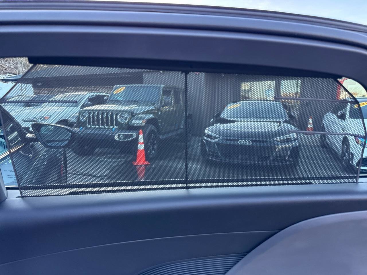 Used 2024 Lucid Air Touring image 21