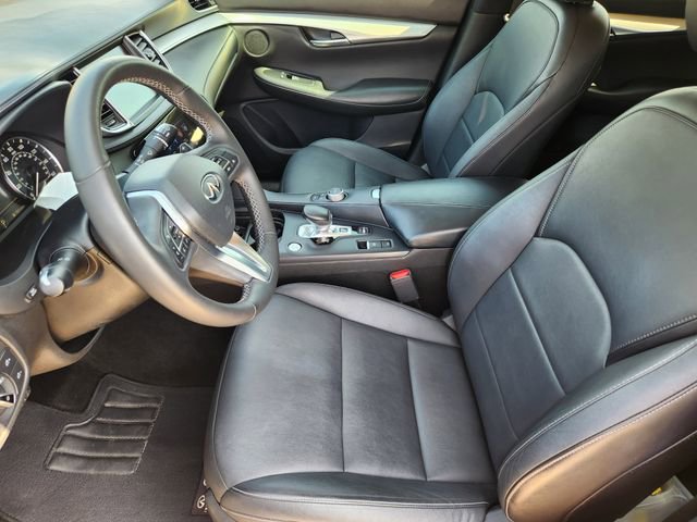 Used 2019 INFINITI QX50 Luxe FWD image 13