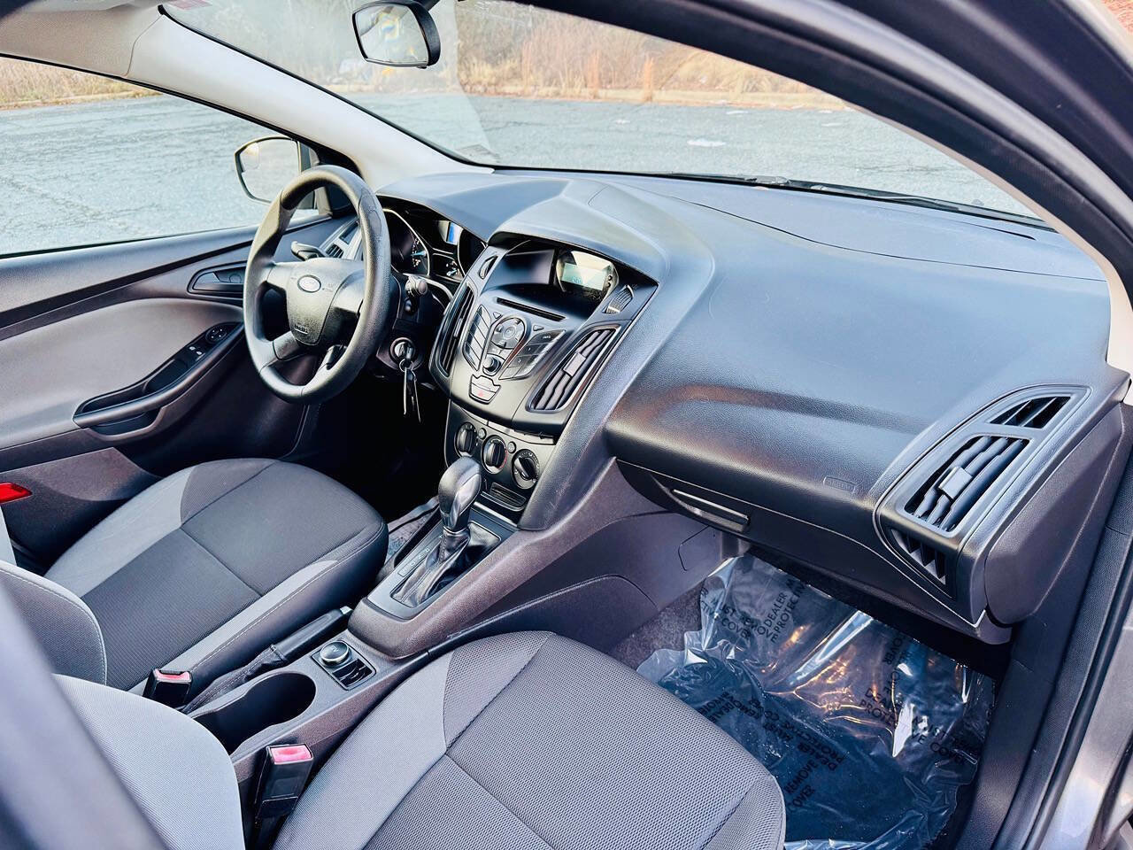 Used 2012 Ford Focus S image 14