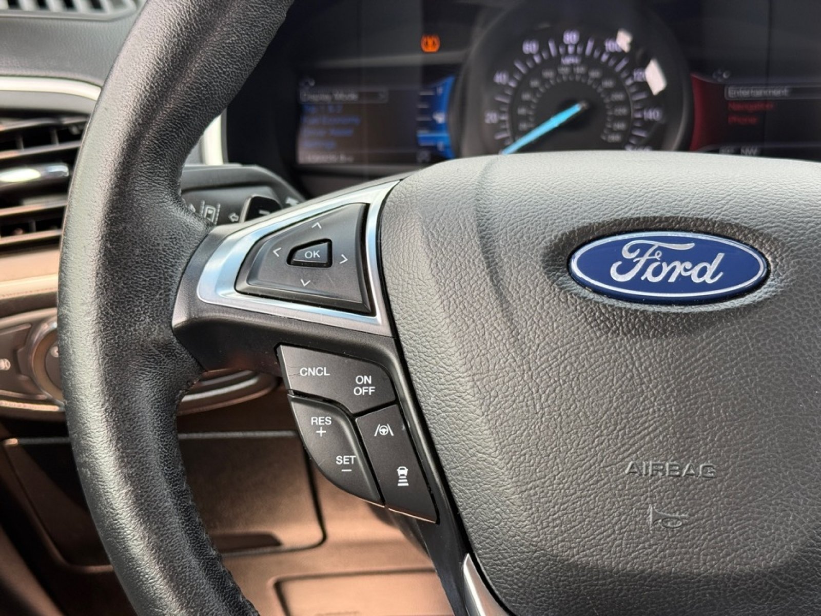 Used 2020 Ford Edge SEL w/ Convenience Package AWD/4WD image 21