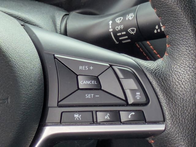 Used 2024 Nissan Kicks SR w/ SR Premium Package image 19