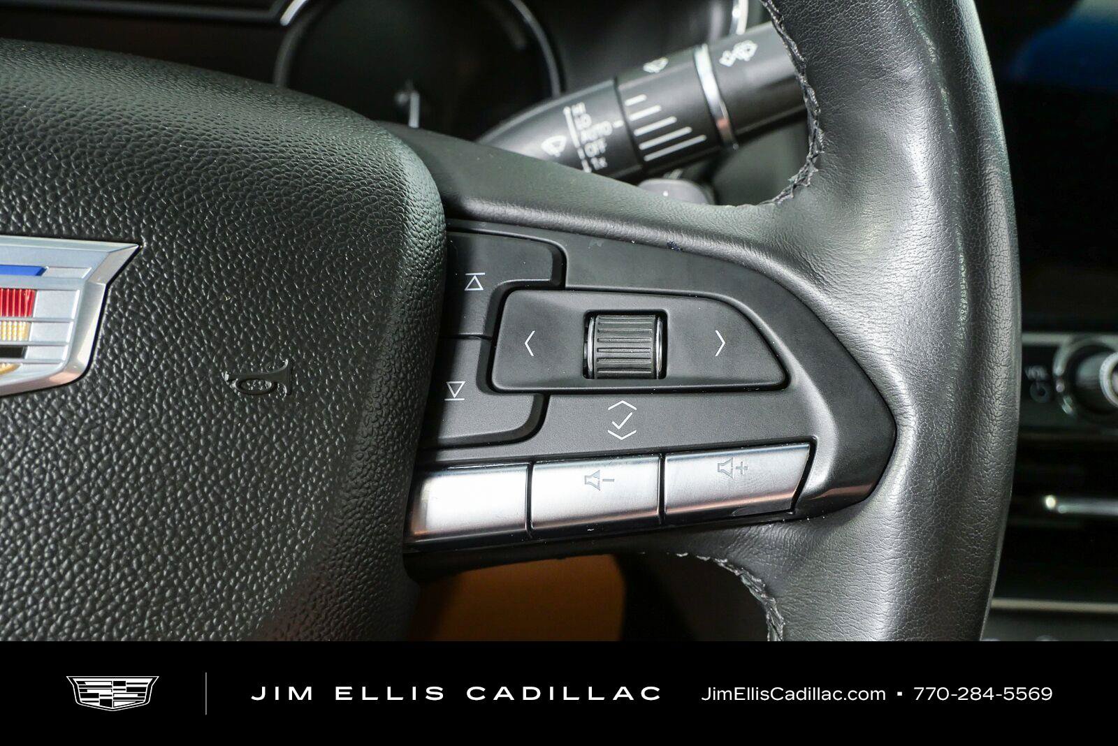 Used 2021 Cadillac CT5 Premium Luxury RWD image 12