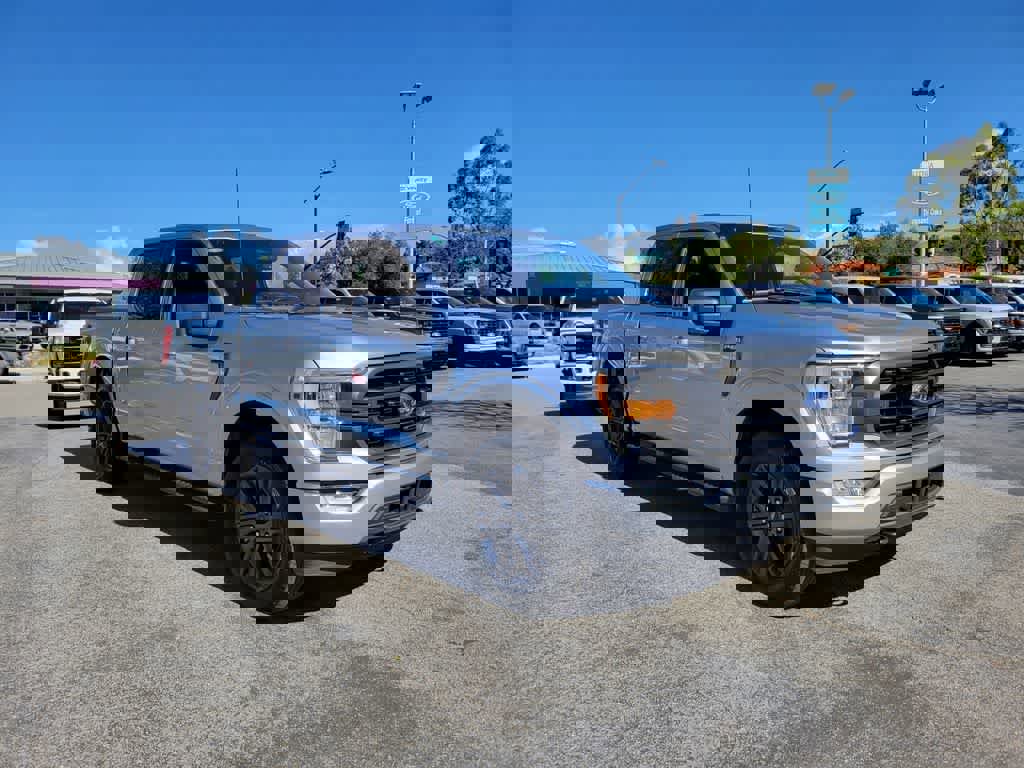 Certified 2023 Ford F150 XLT w/ Equipment Group 302A High image 8