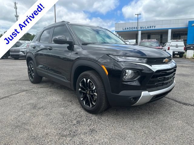 Used 2023 Chevrolet TrailBlazer LT AWD/4WD image 1