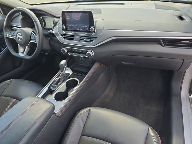 Certified 2025 Nissan Altima 2.5 SR image 10
