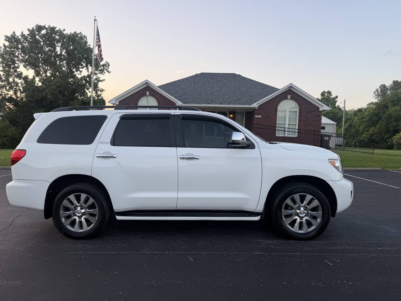 Used 2011 Toyota Sequoia Limited RWD image 7