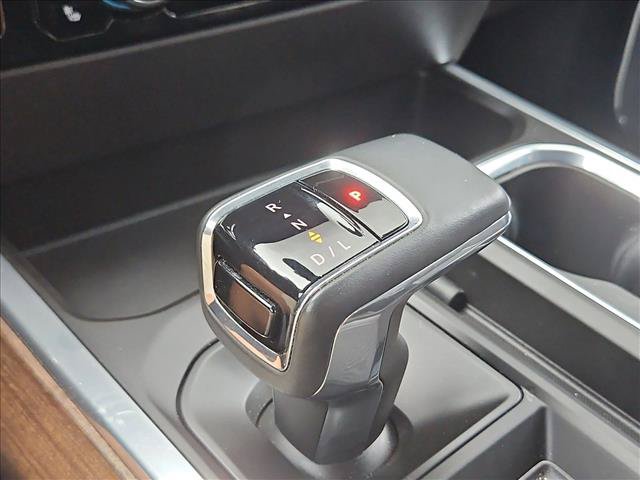 Used 2023 Chevrolet Silverado 1500 High Country w/ Z71 Off-Road Package AWD/4WD image 12