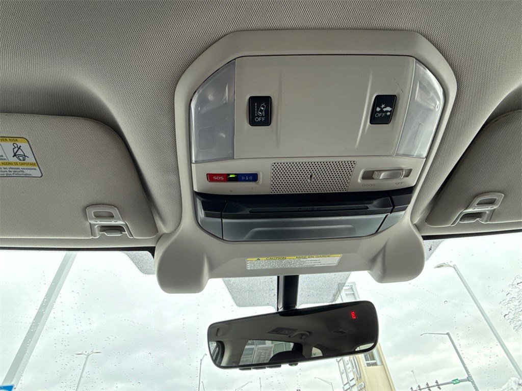 Used 2021 Subaru Ascent Premium w/ Convenience Package image 30