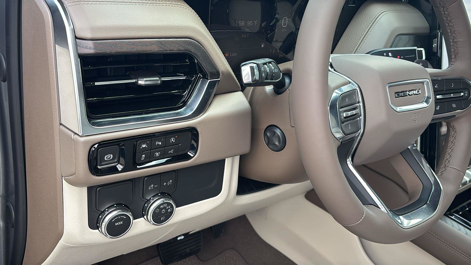 New 2026 GMC Yukon XL Denali RWD image 28