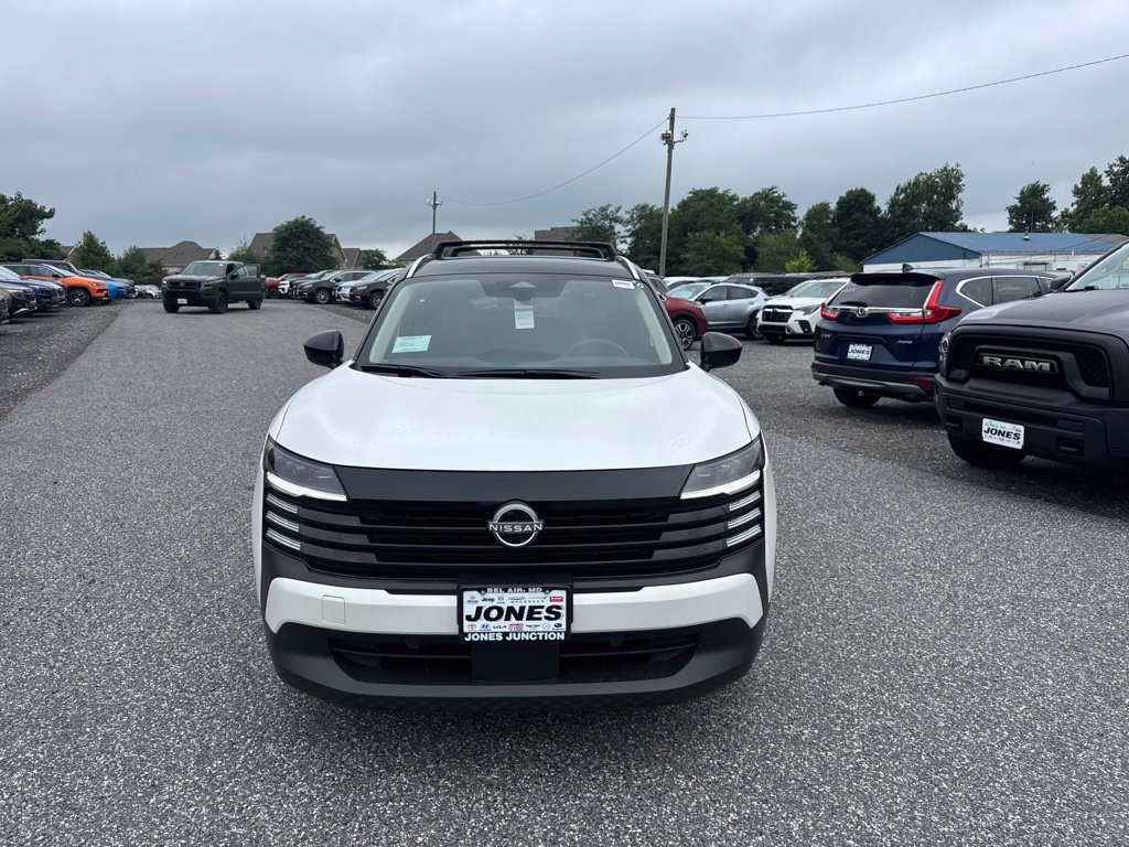 New 2026 Nissan Kicks SV w/ Interior Electronics Package AWD/4WD image 3
