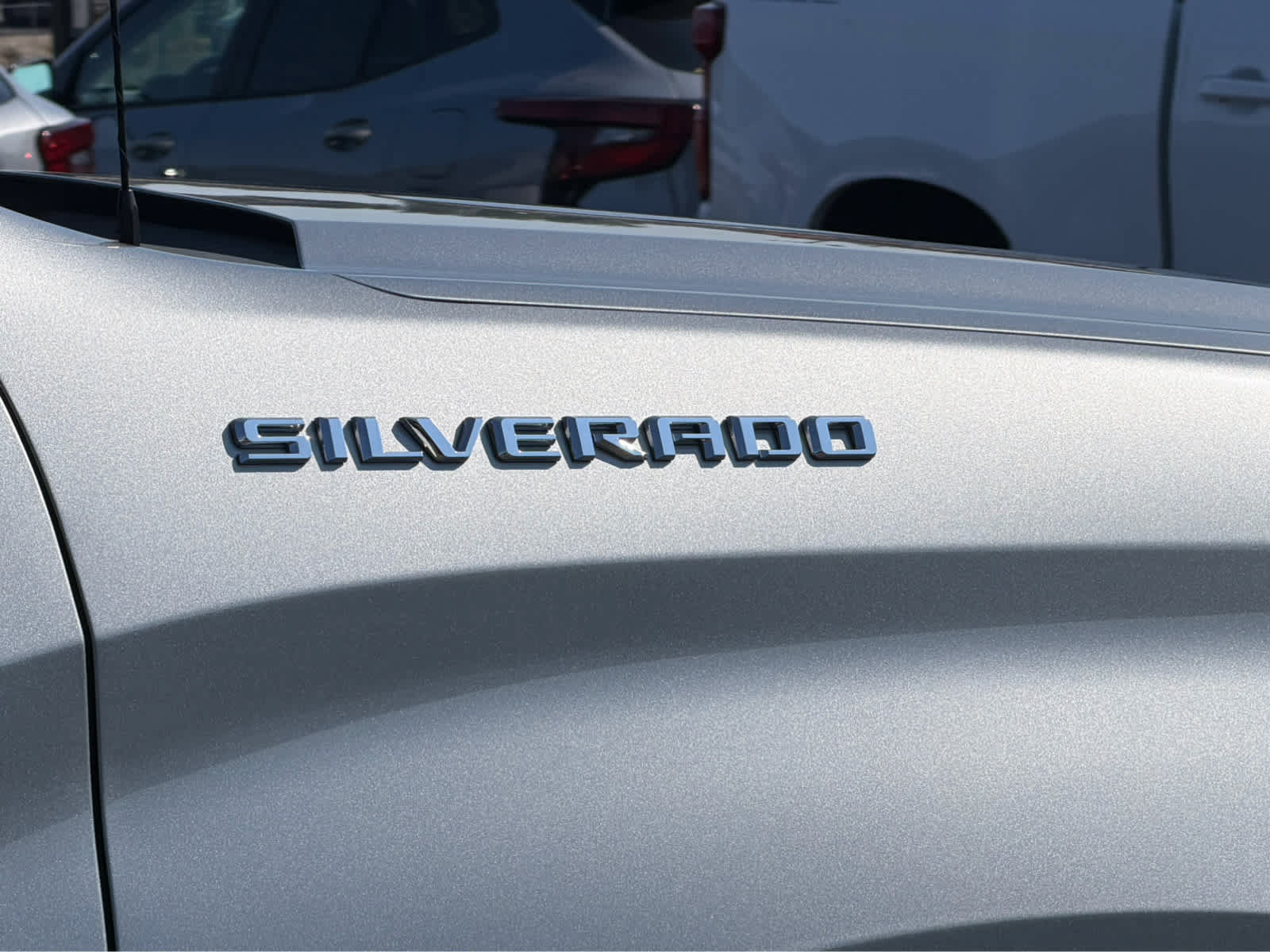Used 2024 Chevrolet Silverado 1500 LT AWD/4WD image 7