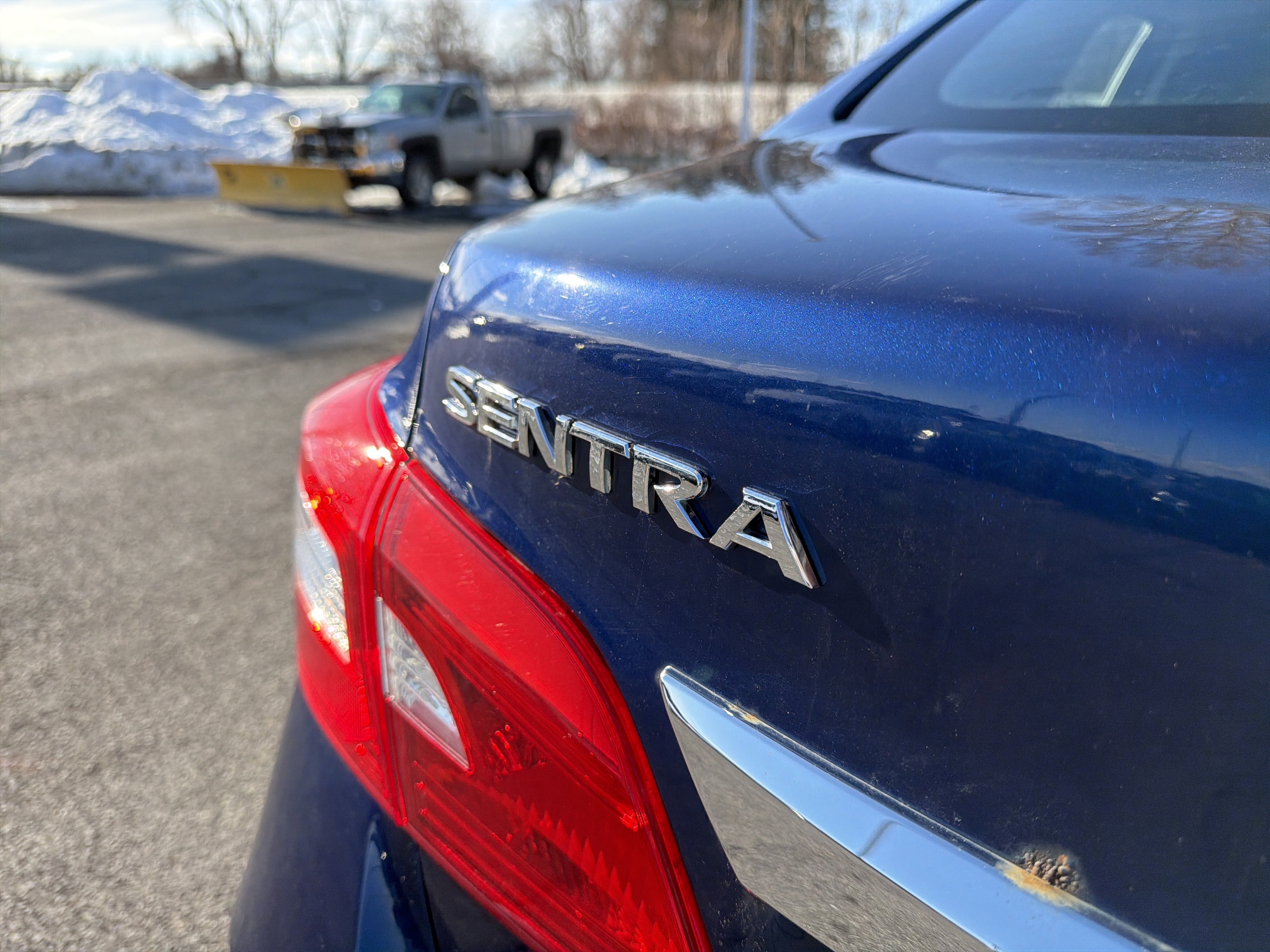 Certified 2018 Nissan Sentra SV w/ Protection Package image 29