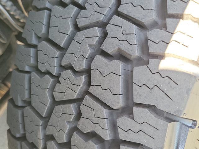 Certified 2025 Ford F250 XLT AWD/4WD image 30