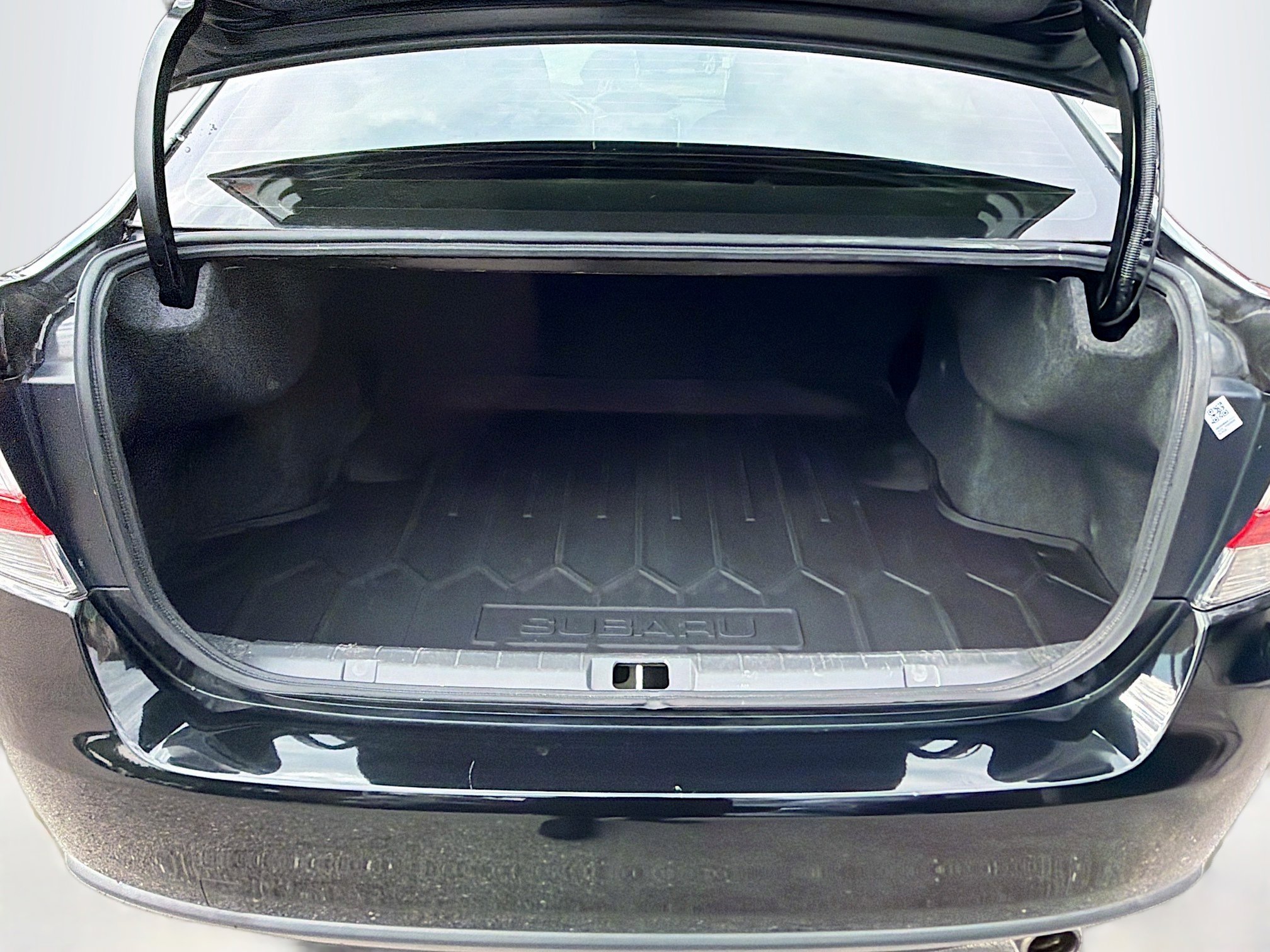 Used 2020 Subaru Impreza 2.0i Sport image 12