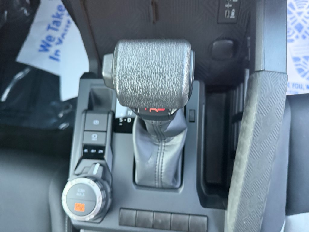 Used 2024 Toyota Tacoma TRD Sport AWD/4WD image 19