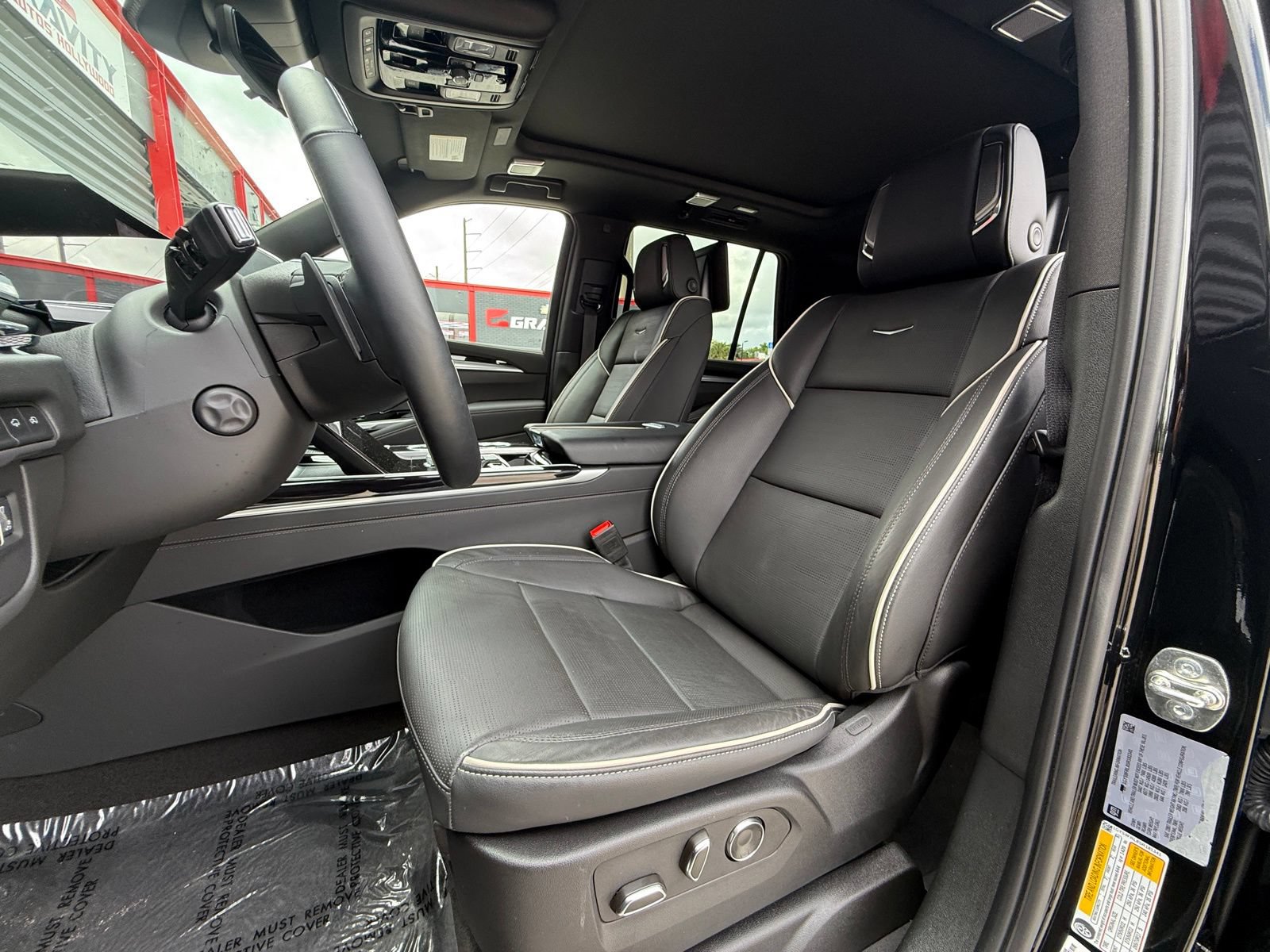 Used 2025 Cadillac Escalade Sport w/ Touring Package AWD/4WD image 13