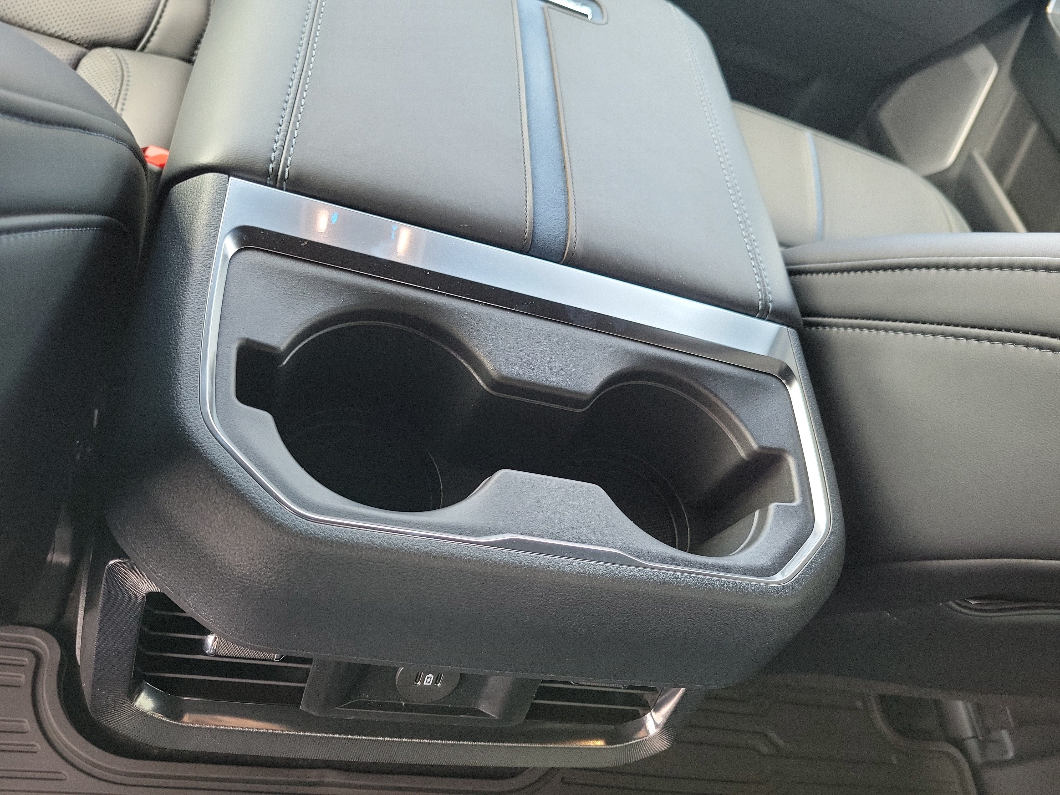 New 2026 Ford F350 Platinum AWD/4WD image 16