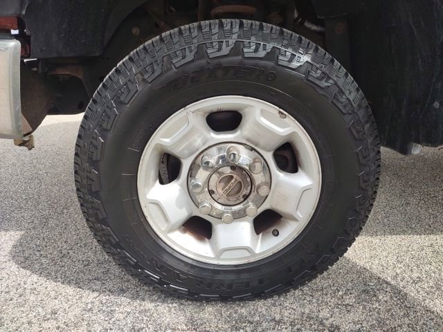 Used 2010 Ford F250 XL image 23